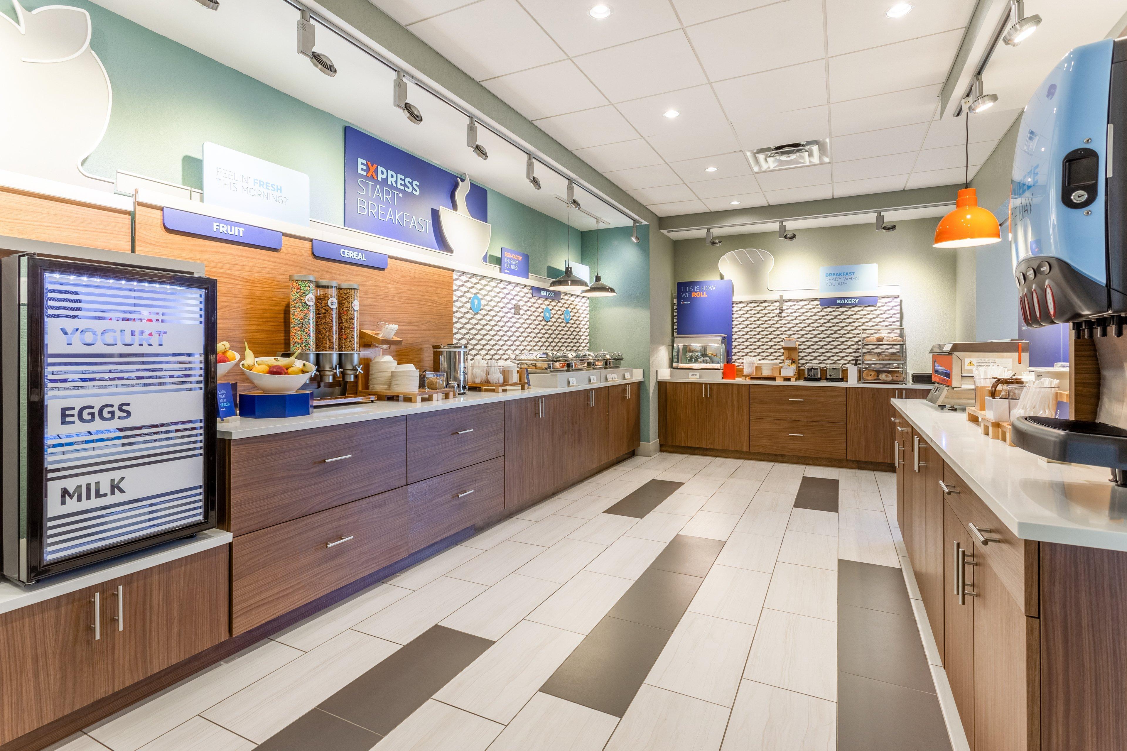 Holiday Inn Express & Suites - Florence - Cincinnati Airport By Ihg Buitenkant foto