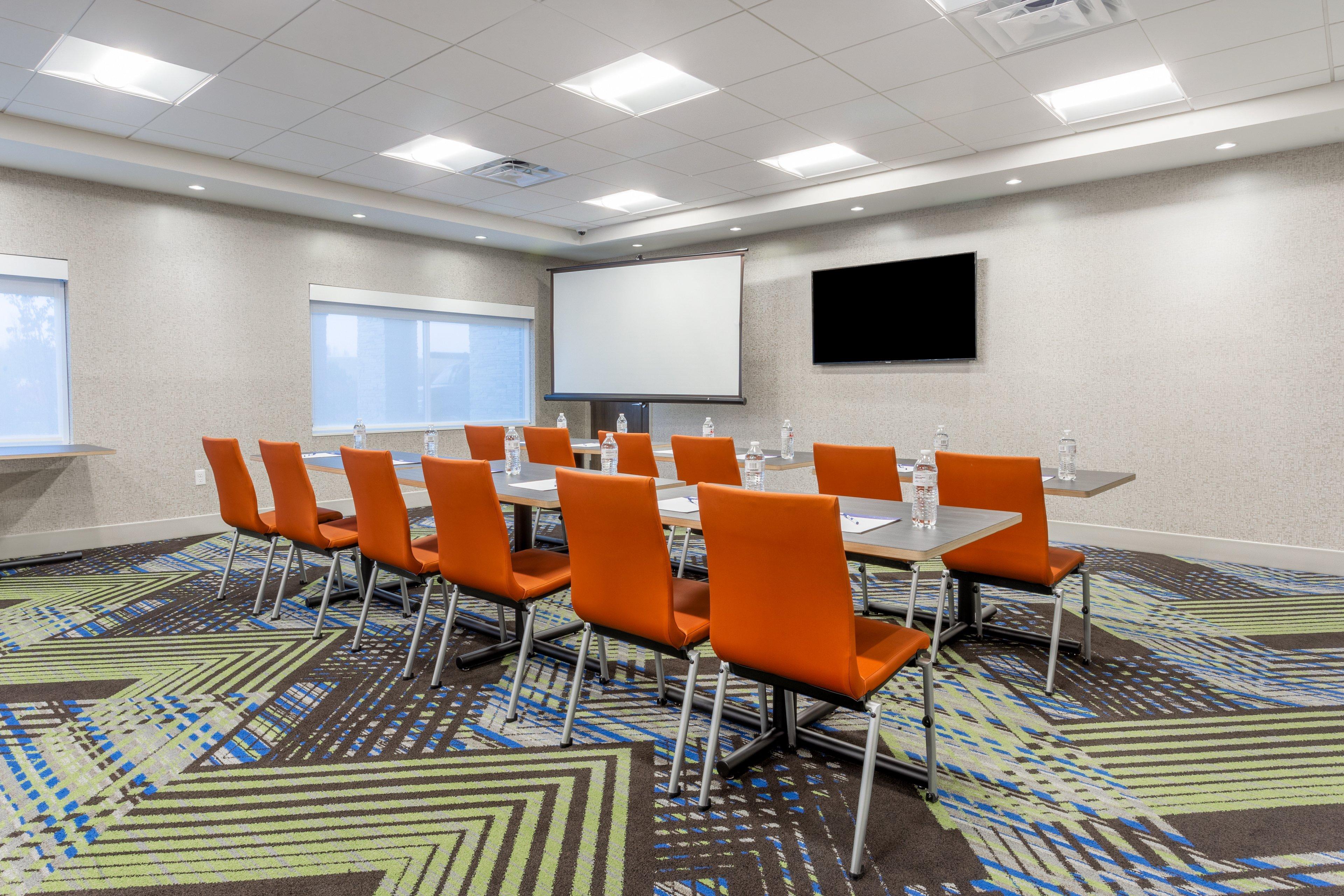 Holiday Inn Express & Suites - Florence - Cincinnati Airport By Ihg Buitenkant foto