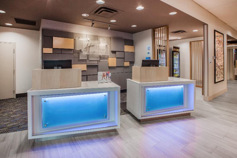 Holiday Inn Express & Suites - Florence - Cincinnati Airport By Ihg Buitenkant foto