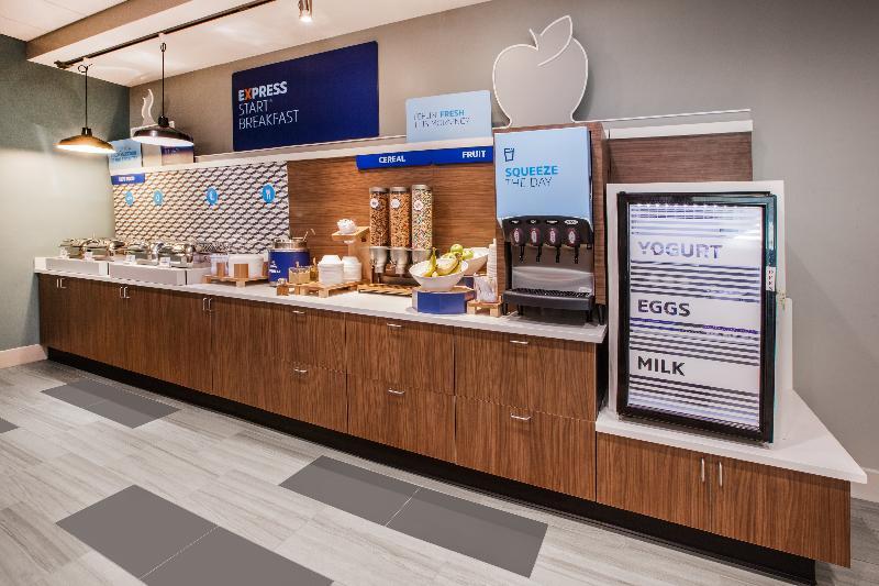 Holiday Inn Express & Suites - Florence - Cincinnati Airport By Ihg Buitenkant foto